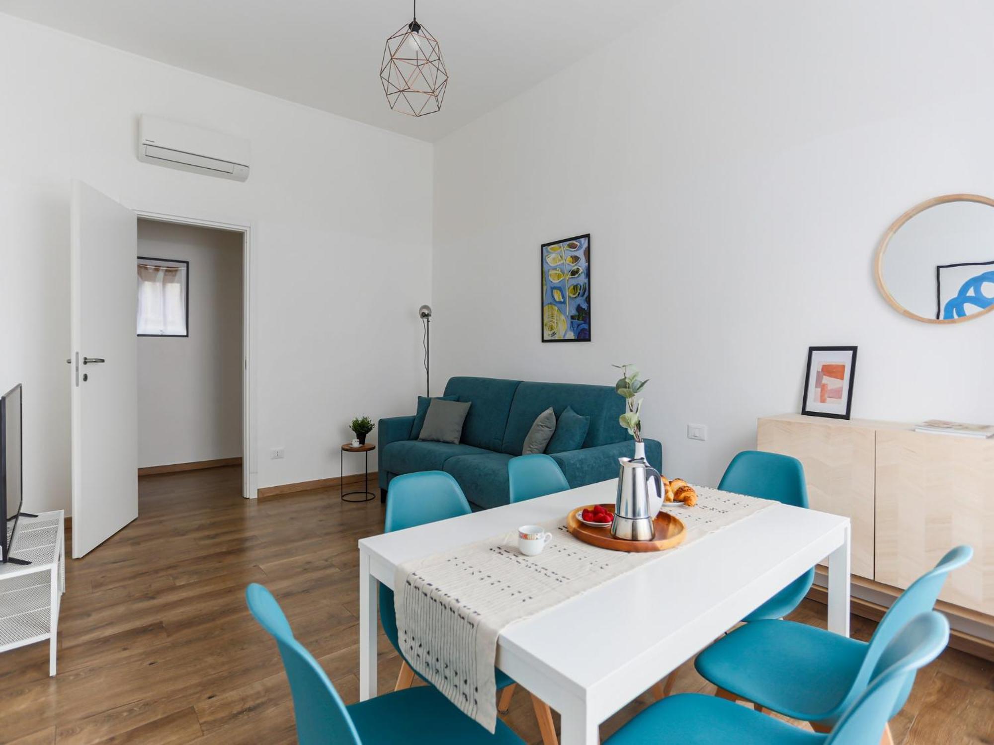 The Best Rent - Cozy Two-Bedroom Apartment Near Colonne S Lorenzo 밀라노 외부 사진